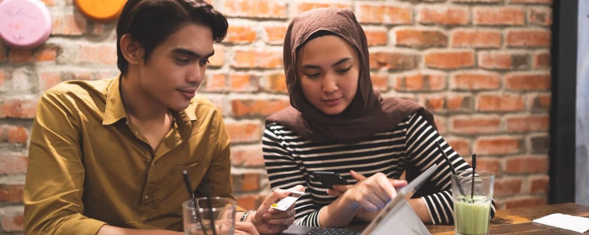 Online earning in Pakistan, Earn money online in Pakistan, real-world IT skills